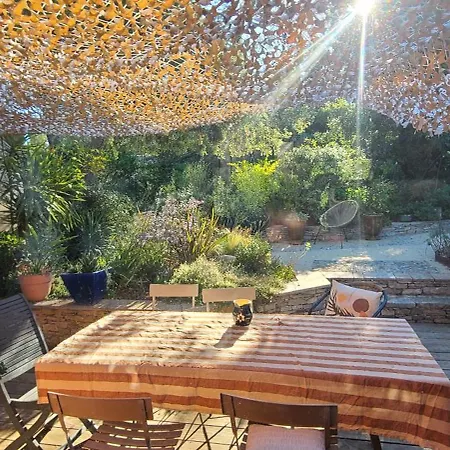 Pansiyon Jardins D'ailleurs Avec Piscine Et Terrasse *